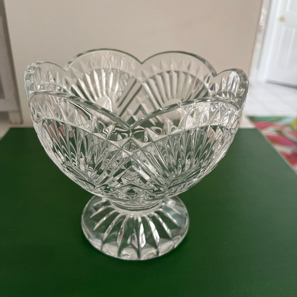 SHANNON CRYSTAL BY GODINGER PEDESTAL BOWL